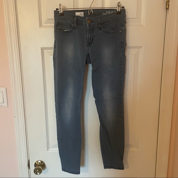 GAP Denim - Women’s Jeggings/Legging Jeans Medium Wash
